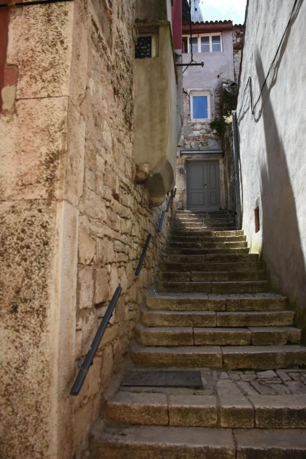 Modern Stairs Apartman Rovinj Kültér fotó